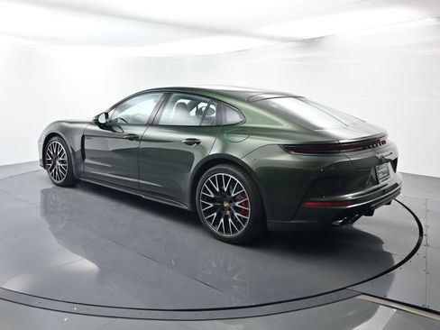 Used 2025 Porsche Panamera 4S image 3