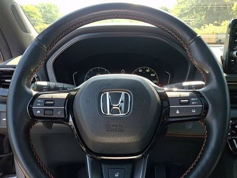 Certified 2023 Honda Pilot TrailSport image 21
