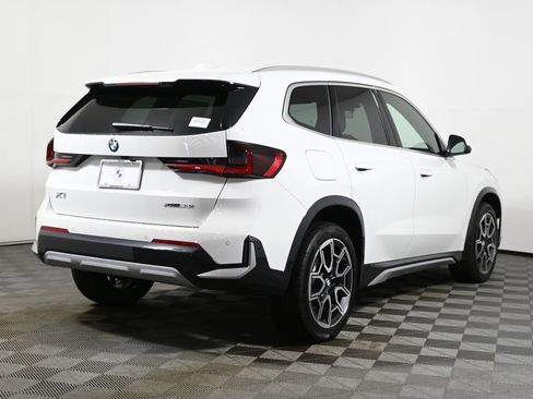 New 2026 BMW X1 xDrive28i w/ Technology Package AWD/4WD image 7