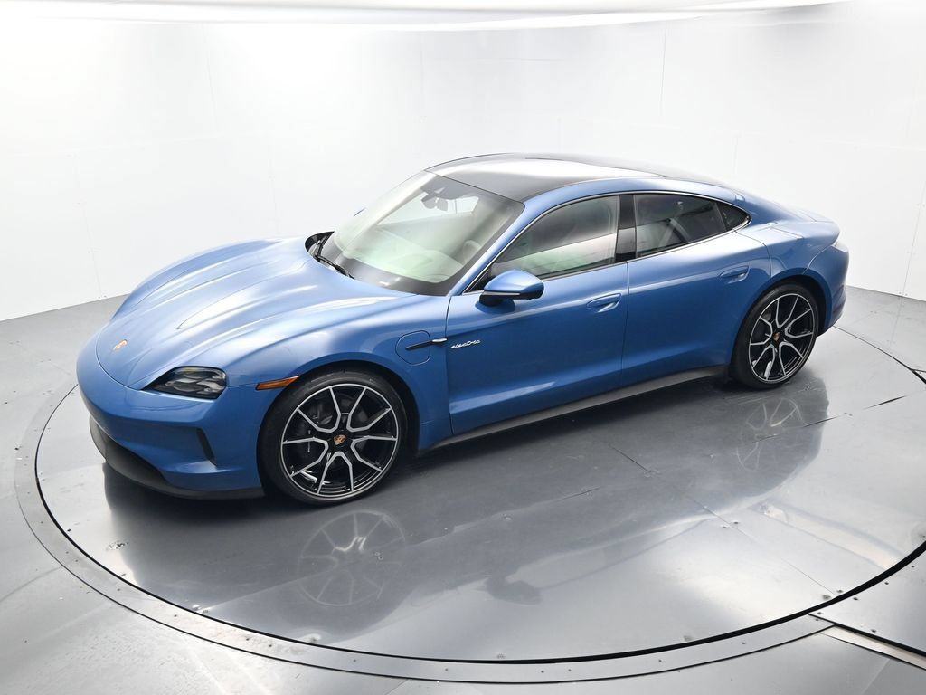 Certified 2026 Porsche Taycan RWD image 33