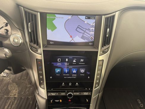 Used 2017 INFINITI Q60 3.0t image 19