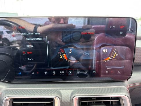 Used 2024 Ford Mustang GT Premium RWD image 29