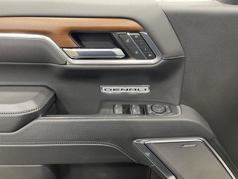 Used 2023 GMC Sierra 1500 Denali w/ Denali Reserve Package image 8