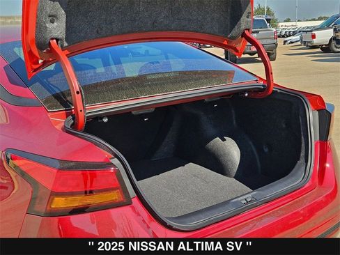 New 2025 Nissan Altima 2.5 SV image 26