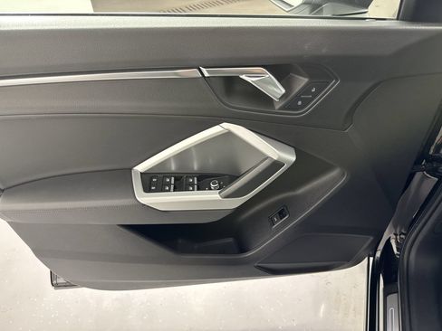 Used 2020 Audi Q3 2.0T Premium w/ Convenience Package AWD/4WD image 27
