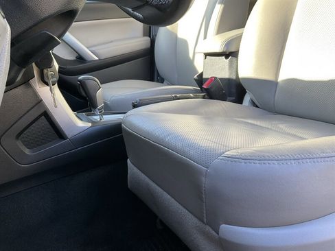 Used 2014 Subaru Forester 2.5i Limited AWD/4WD image 20