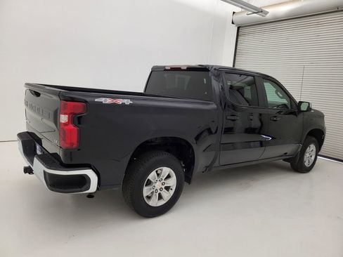 Used 2025 Chevrolet Silverado 1500 LT AWD/4WD image 13