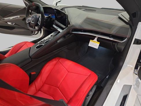 New 2026 Chevrolet Corvette Stingray Convertible w/ Battery Protection Package image 9