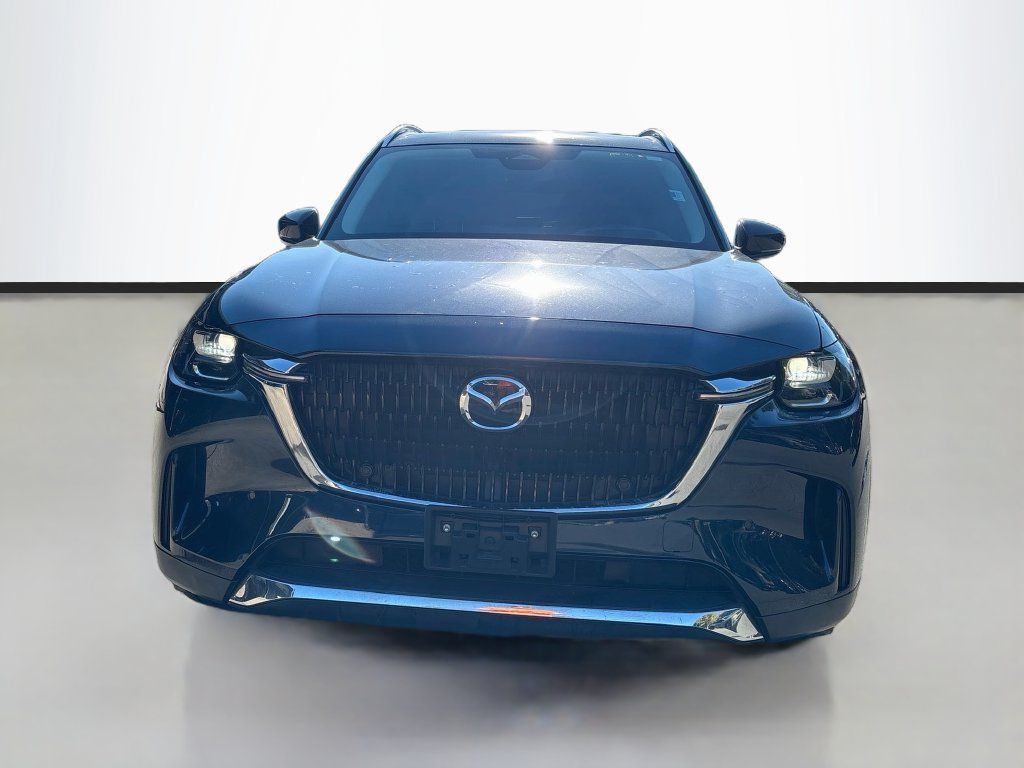 Used 2024 MAZDA CX-90 Plug-In Hybrid w/ Premium Pkg AWD/4WD image 2