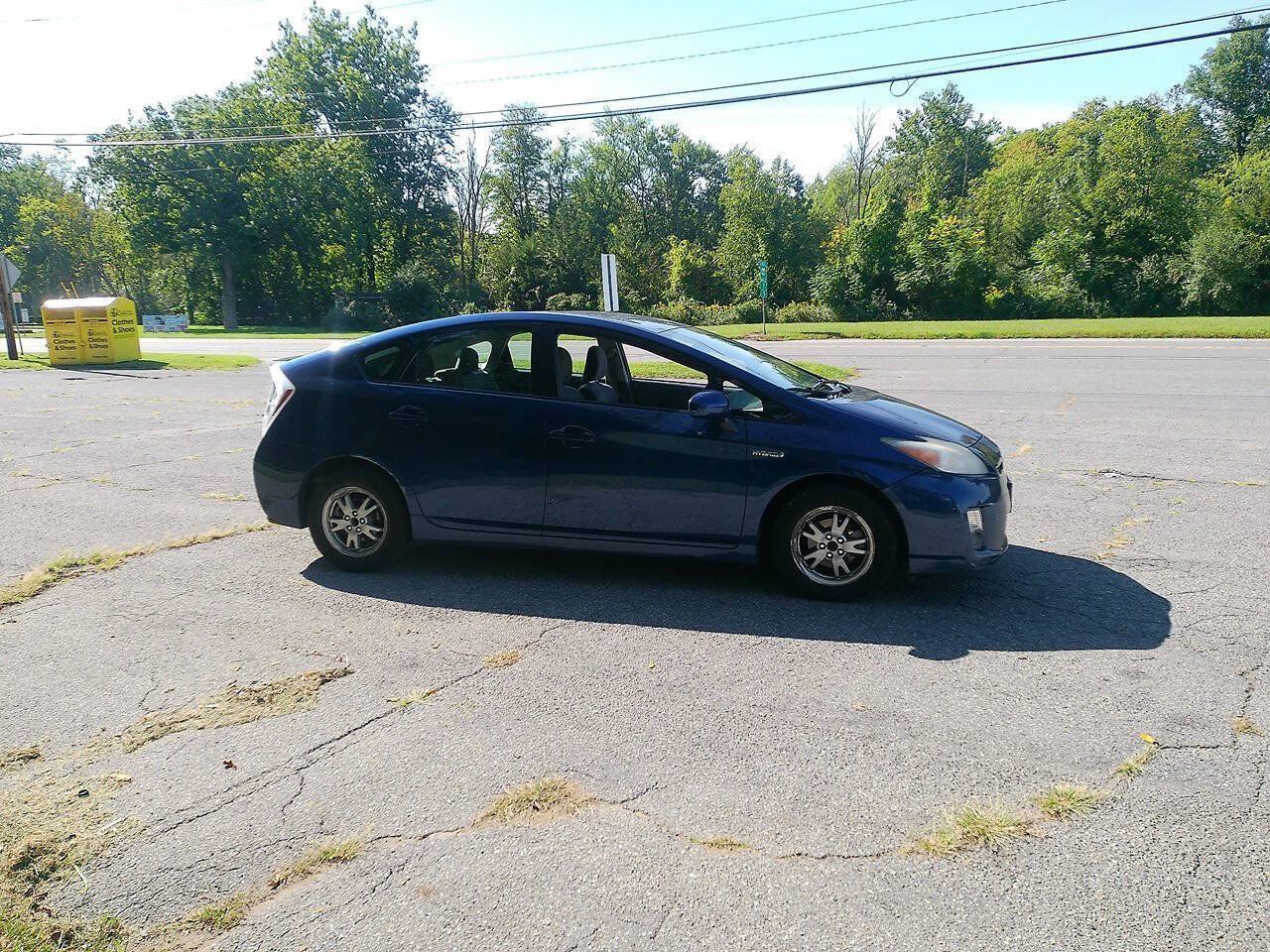 Used 2010 Toyota Prius Three FWD image 33