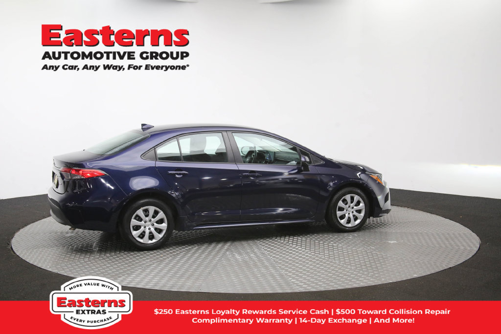 Used 2024 Toyota Corolla LE FWD image 43