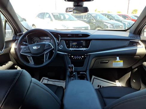 New 2026 Cadillac XT5 Luxury AWD/4WD image 23