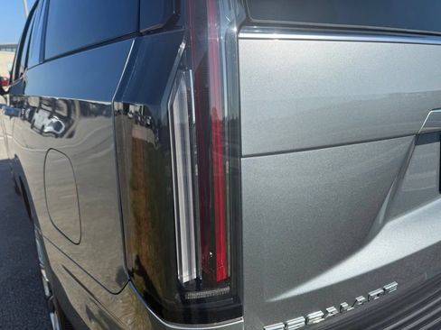 Certified 2026 Cadillac Escalade Luxury w/ Touring Package AWD/4WD image 10