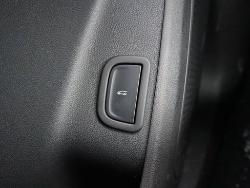 New 2026 Chevrolet Traverse Z71 image 18