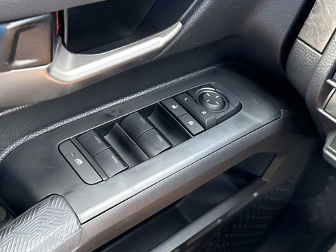 New 2025 Toyota Tacoma Limited image 17