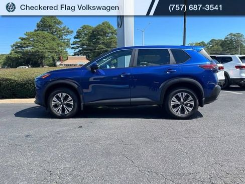 Used 2023 Nissan Rogue SV AWD/4WD image 4