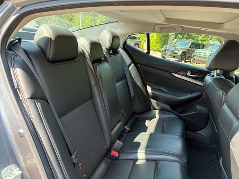 Used 2020 Nissan Maxima 3.5 SL FWD image 32