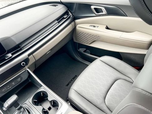 New 2026 Kia Carnival FWD image 14
