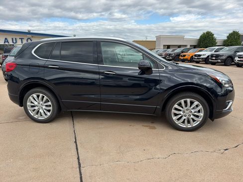 Used 2020 Buick Envision Premium w/ Driver Confidence Package AWD/4WD image 4