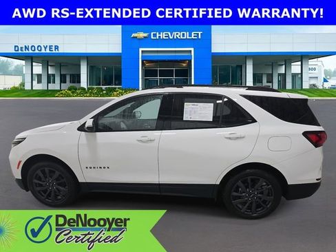 Used 2023 Chevrolet Equinox RS image 8