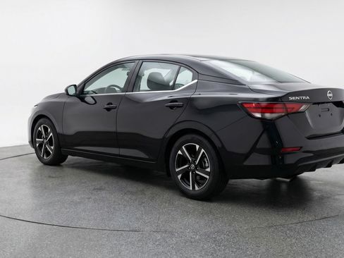 Used 2025 Nissan Sentra SV FWD image 6