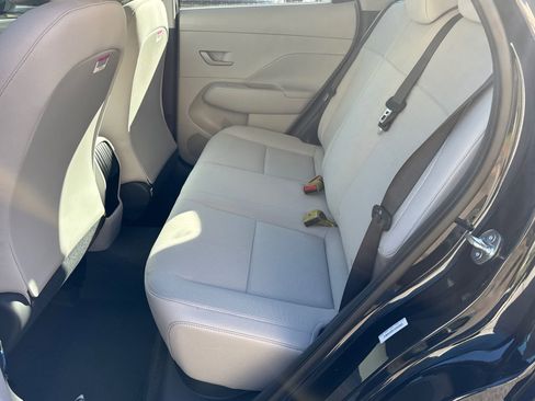New 2026 Hyundai Kona SE image 20