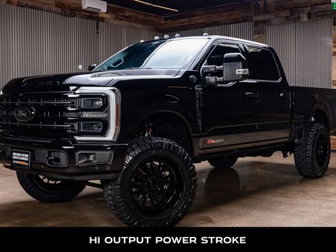 Used 2026 Ford F350 Platinum w/ Tremor Off-Road Package AWD/4WD image 5
