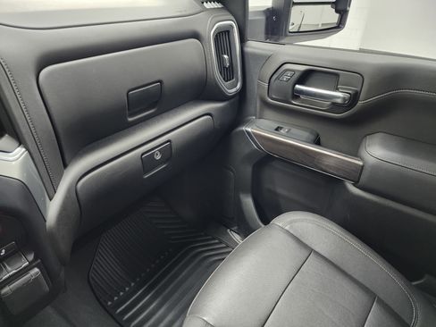 Used 2023 Chevrolet Silverado 3500 LTZ w/ Gooseneck/5TH Wheel Package image 12