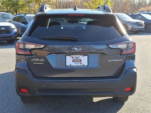 Certified 2023 Subaru Outback Premium image 6