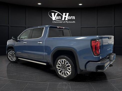 Used 2024 GMC Sierra 1500 Denali Ultimate image 3