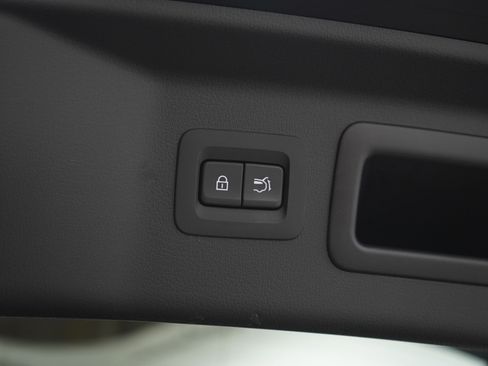 Certified 2024 MAZDA CX-90 Plug-In Hybrid w/ Premium Plus image 12