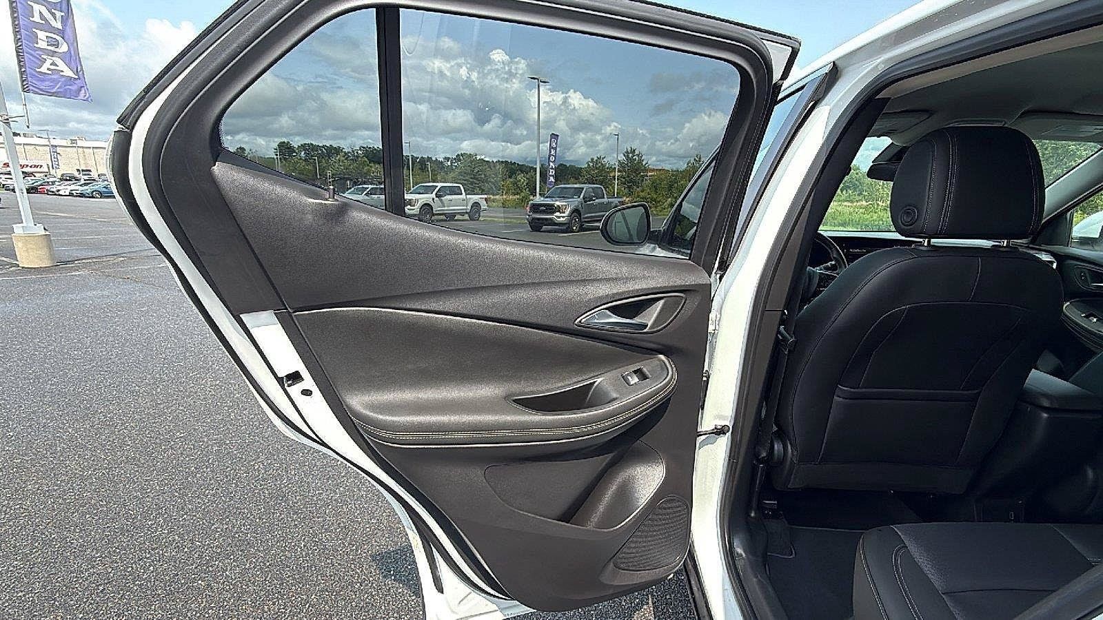 Used 2024 Buick Encore GX Preferred w/ Advanced Technology Package AWD/4WD image 20