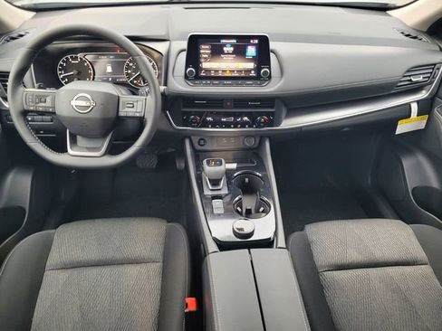 New 2026 Nissan Rogue SV image 10