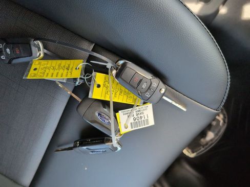 New 2025 Ford Transit 250 Low Roof image 31