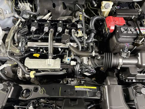 Certified 2023 Nissan Kicks SR w/ SR Premium Package FWD image 32