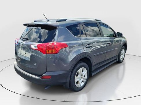 Used 2014 Toyota RAV4 LE FWD image 29