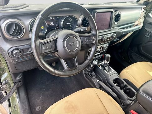Used 2023 Jeep Wrangler Unlimited w/ Cold Weather Group AWD/4WD image 10