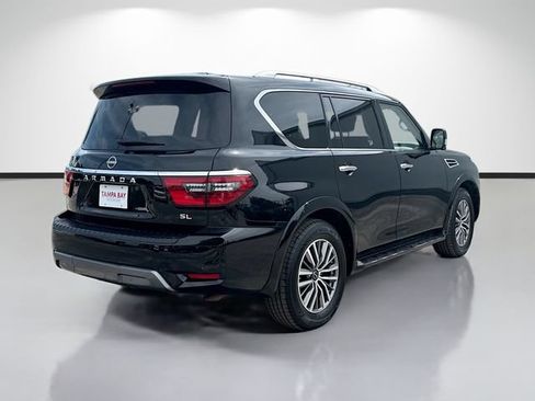 Used 2024 Nissan Armada SL AWD/4WD image 3