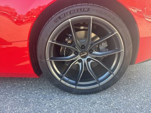 Used 2025 Chevrolet Corvette Stingray Coupe w/ 1LT image 13