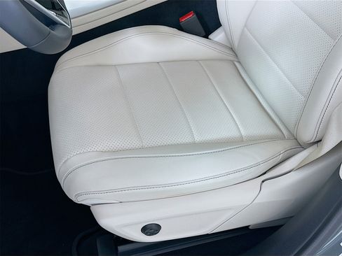 Certified 2025 Mercedes-Benz GLE 350 4MATIC image 21