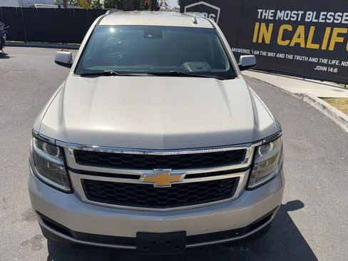 Used 2017 Chevrolet Suburban LT image 10