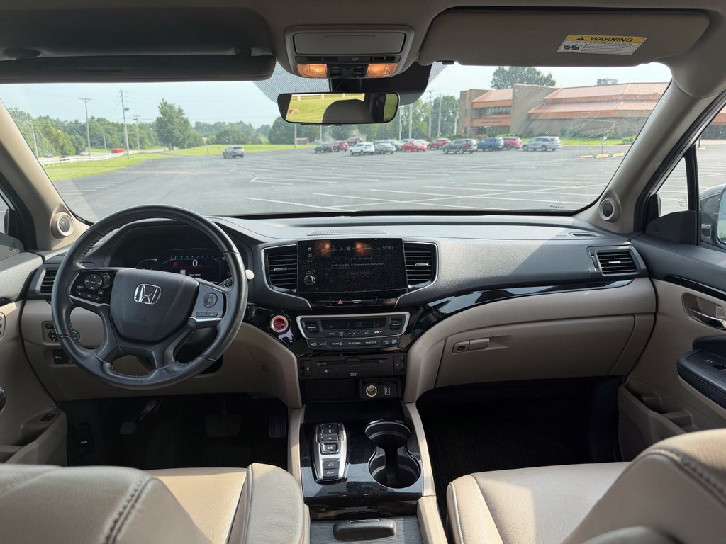 Used 2020 Honda Pilot Touring image 17