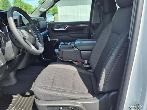 New 2026 Chevrolet Silverado 1500 LT AWD/4WD image 7