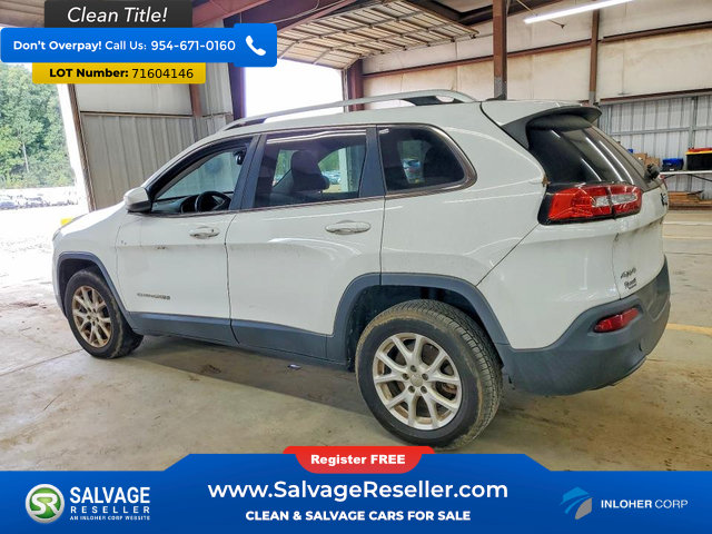 Used 2016 Jeep Cherokee Latitude AWD/4WD image 3