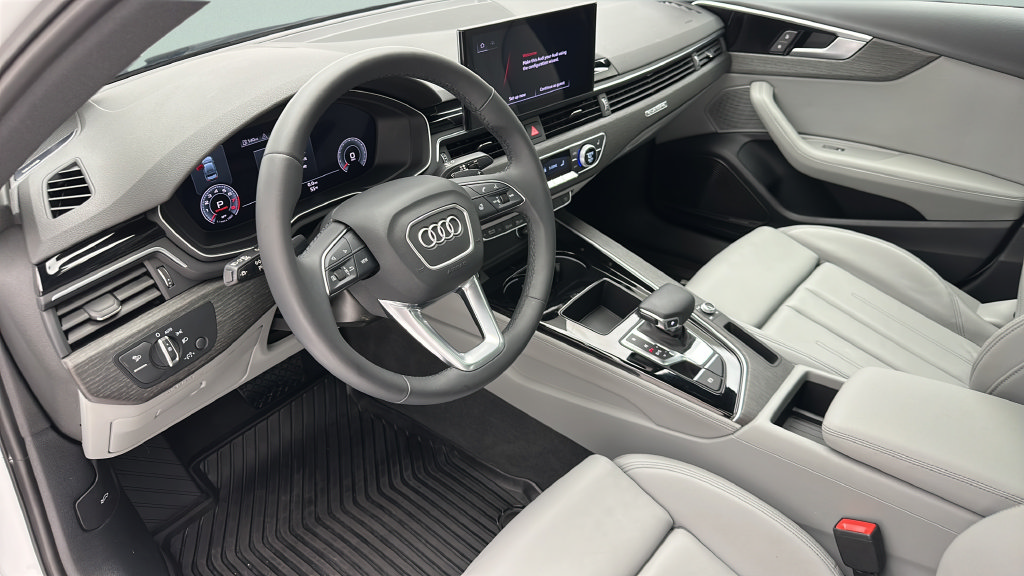 Used 2023 Audi A4 2.0T Premium Plus AWD/4WD image 12