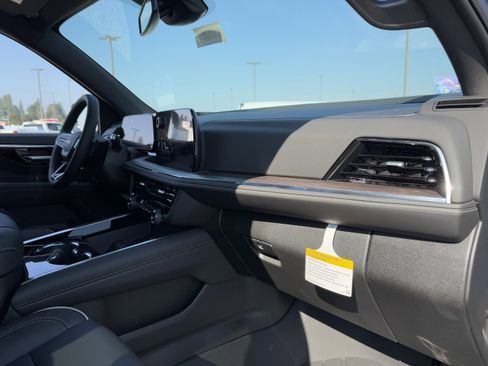 New 2025 Chevrolet Tahoe Premier image 37