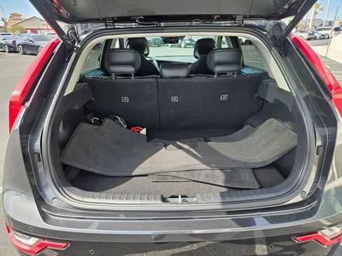 Used 2023 Kia Niro Wave FWD image 6