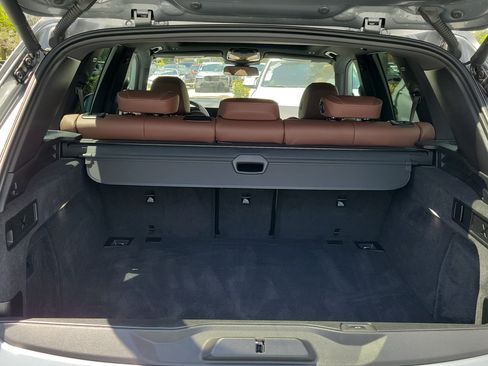 Used 2024 BMW X5 sDrive40i w/ Parking Assistance Package RWD image 7