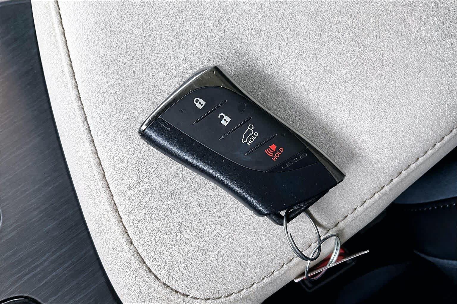 Used 2023 Lexus RZ 450e Premium w/ Accessory Package (A2) AWD/4WD image 14