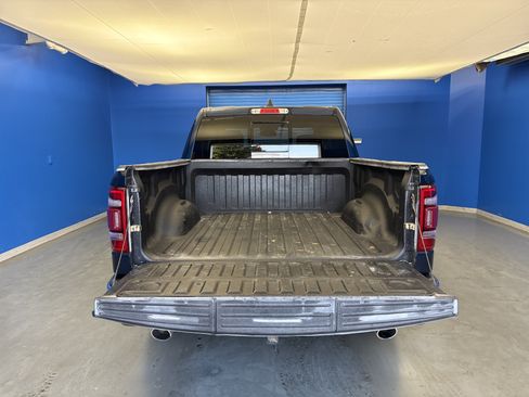 Used 2020 RAM 1500 Laramie RWD image 27